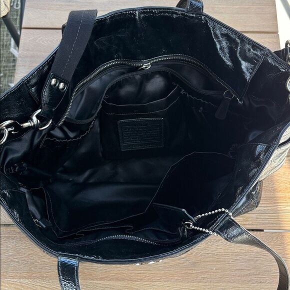 Coach Signature stitched Black patient leather diaper Bag purse laptop carrier - Picture 10 of 16